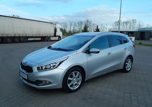 samochody osobowe Kia Ceed cena 27000 przebieg: 191816, rok produkcji 2012 z Drezdenko